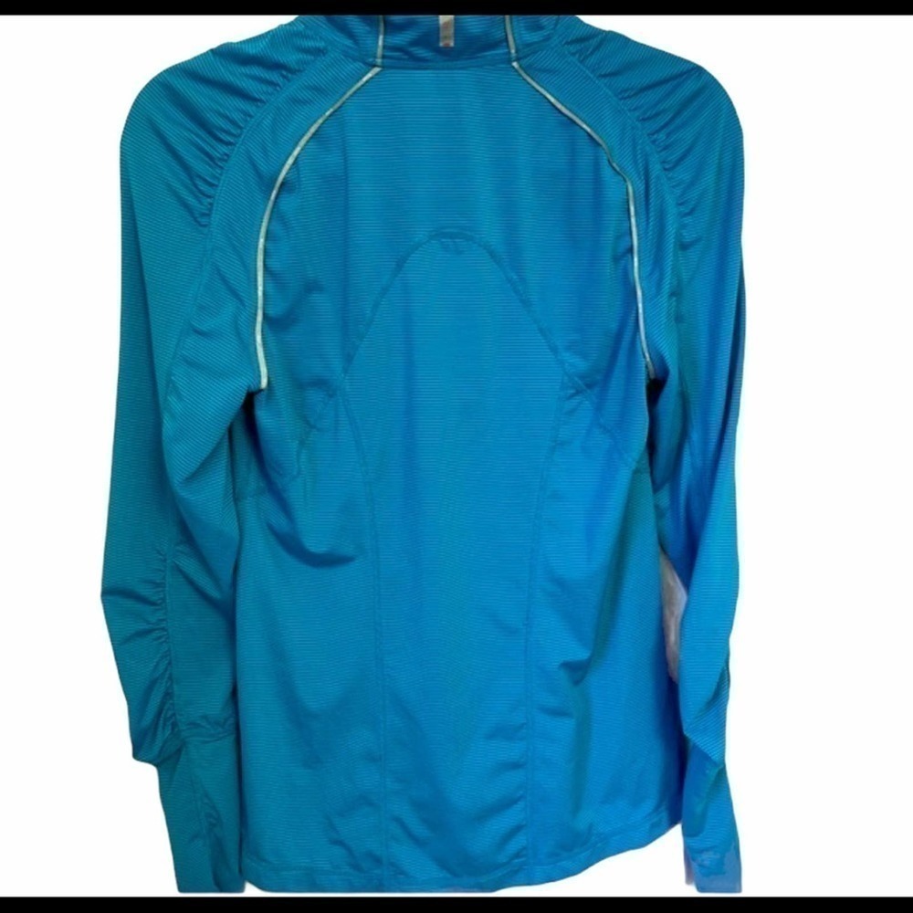 Zella Jacket - Picture 2 of 4